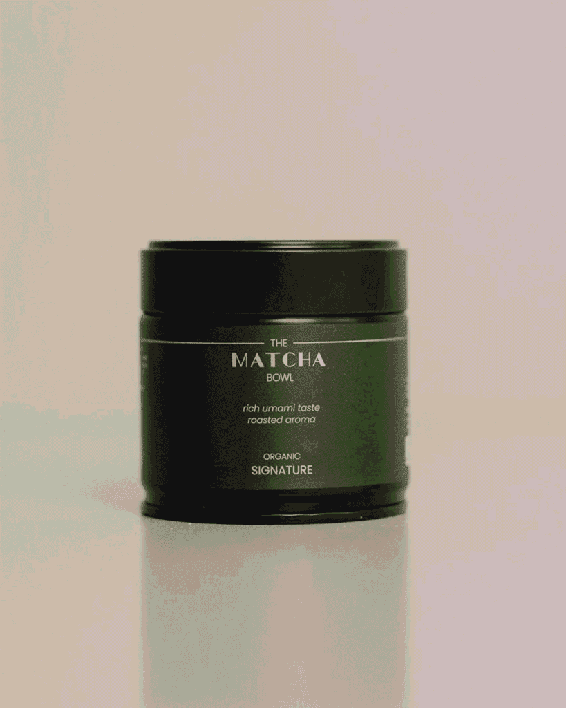 Matcha tea organic signature